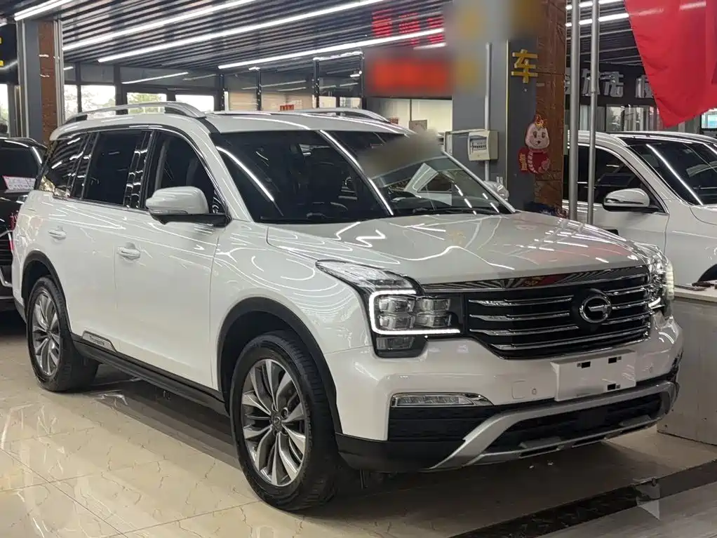 GAC Motor Trumpchi GS8 2017 — фото 9
