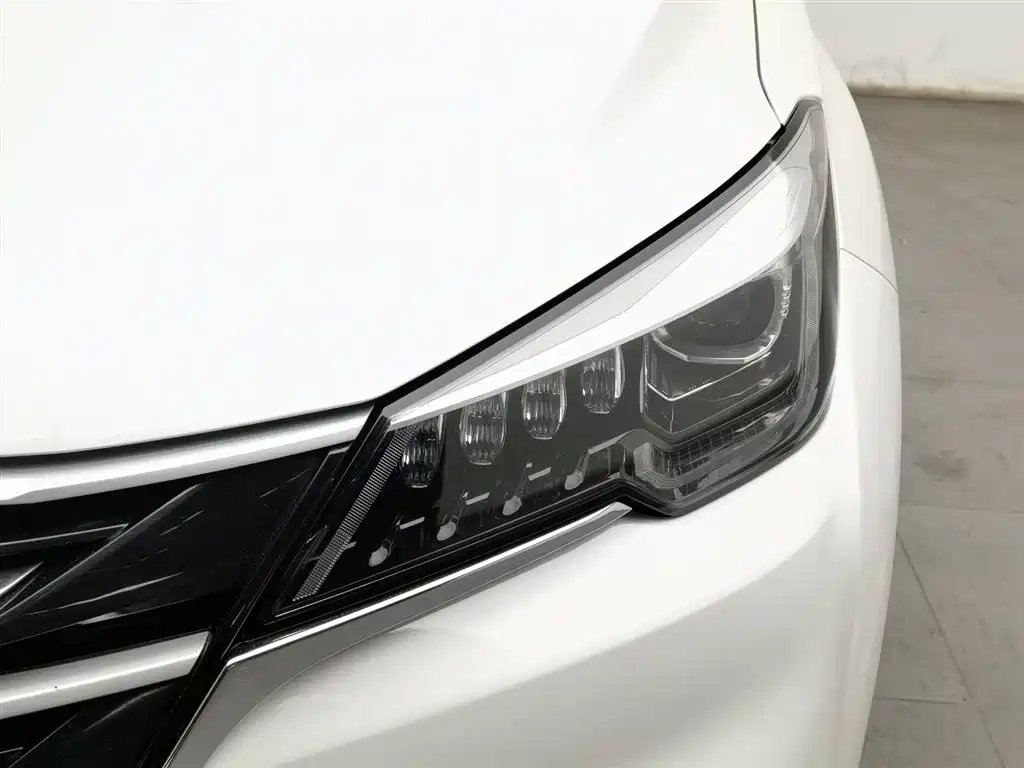 Changan CS85 COUPE 2020 — фото 7