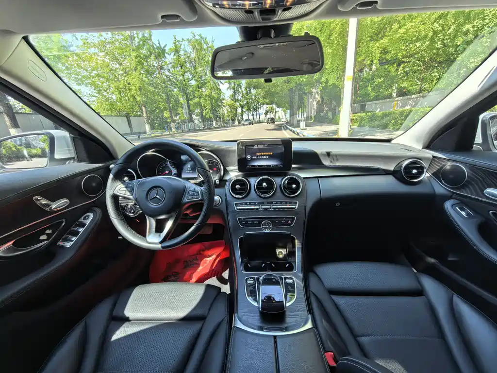 Mercedes-Benz C-Class 2016