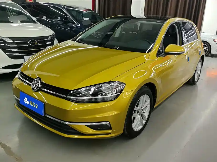 Volkswagen Golf 2018 — фото 1
