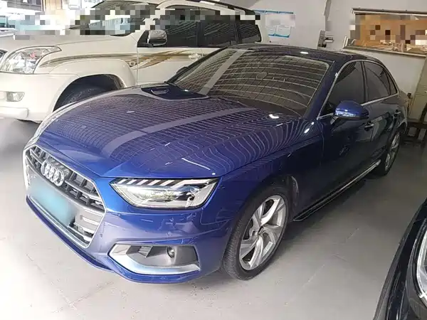 Audi A4L 2020