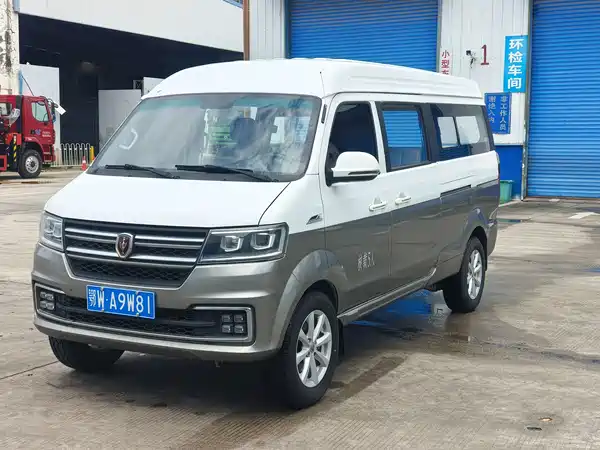 Jinbei New Hiace S 2021