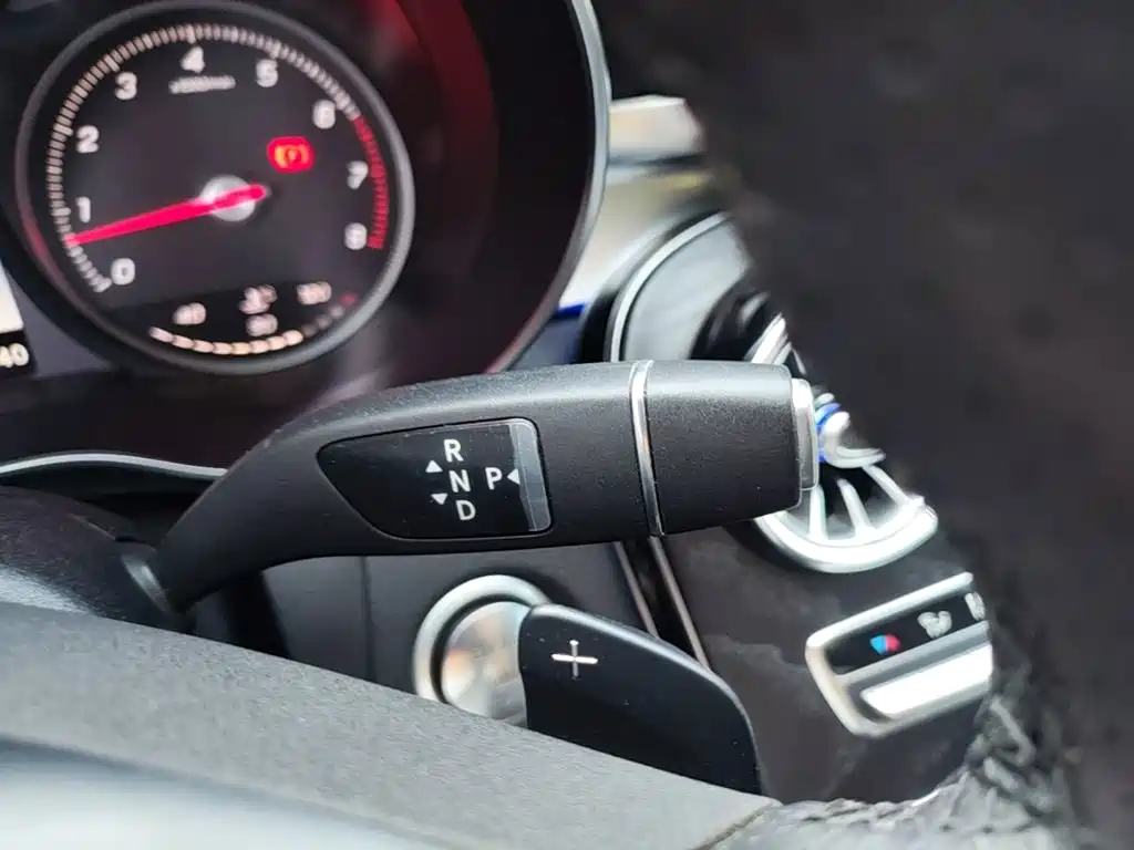 Mercedes-Benz C-Class 2019 — фото 14