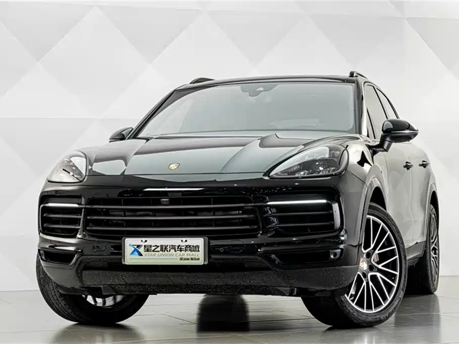 Porsche Cayenne Hybrid 2022