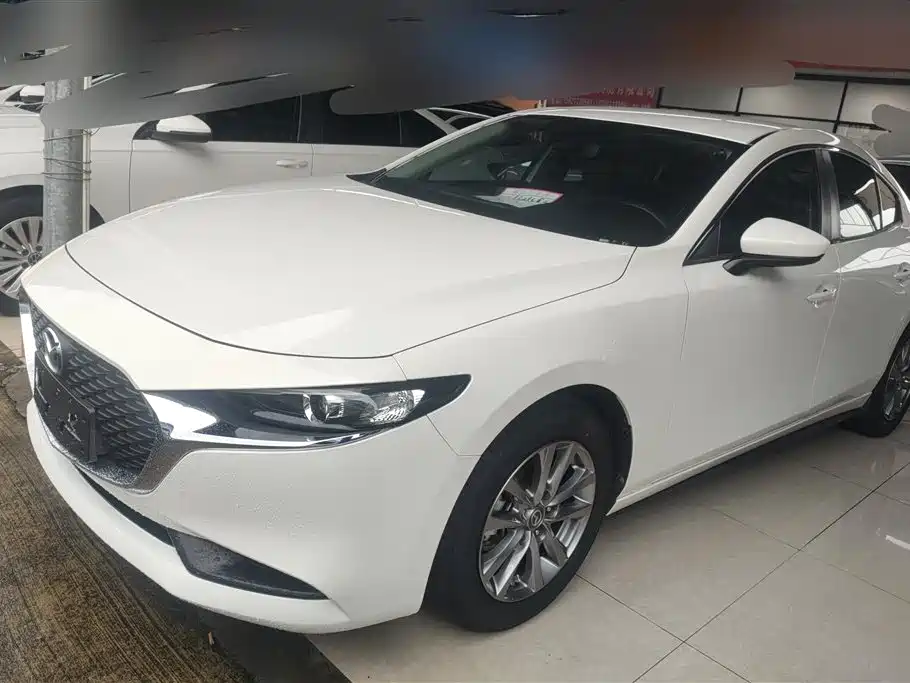 Mazda 3 Axela 2021