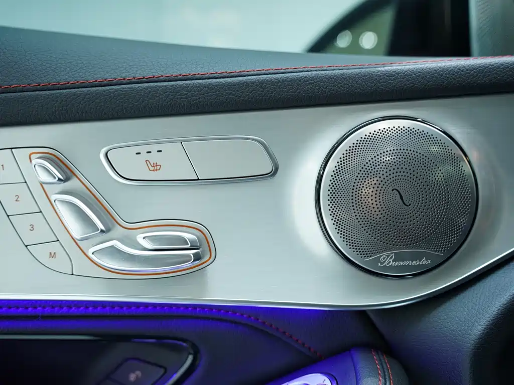 Mercedes-Benz GLC AMG 2023 — фото 6