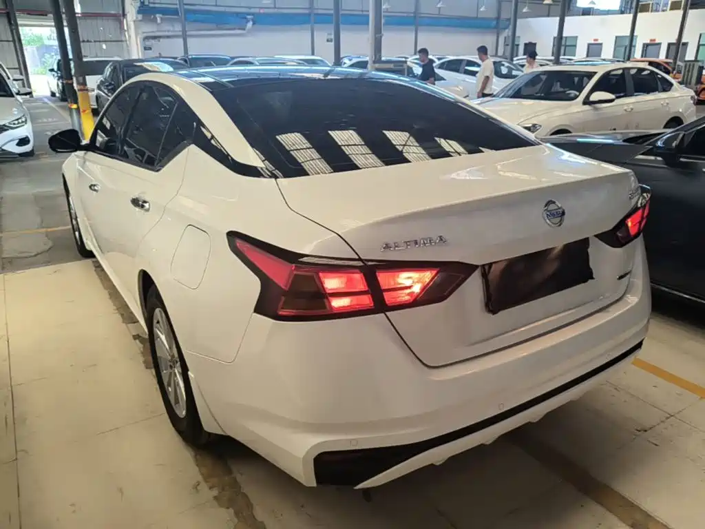 Nissan Teana 2020