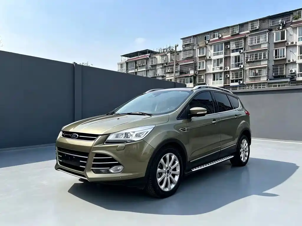 Ford Kuga 2015