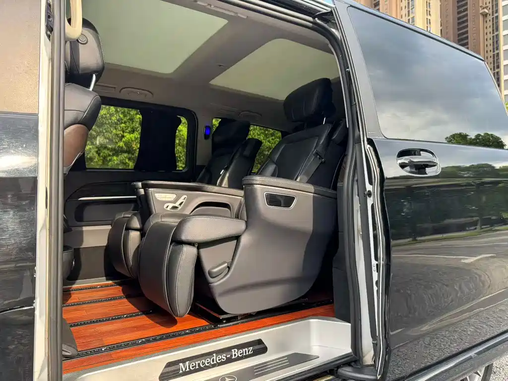 Mercedes-Benz V-Class 2018 — фото 5