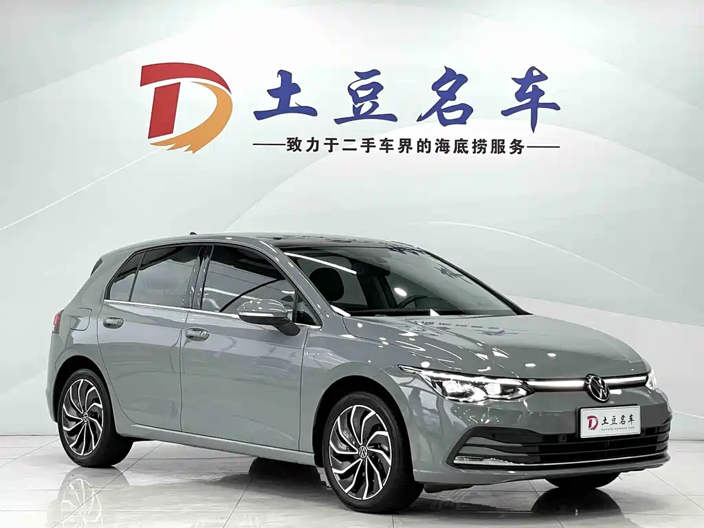 Volkswagen Golf 2022