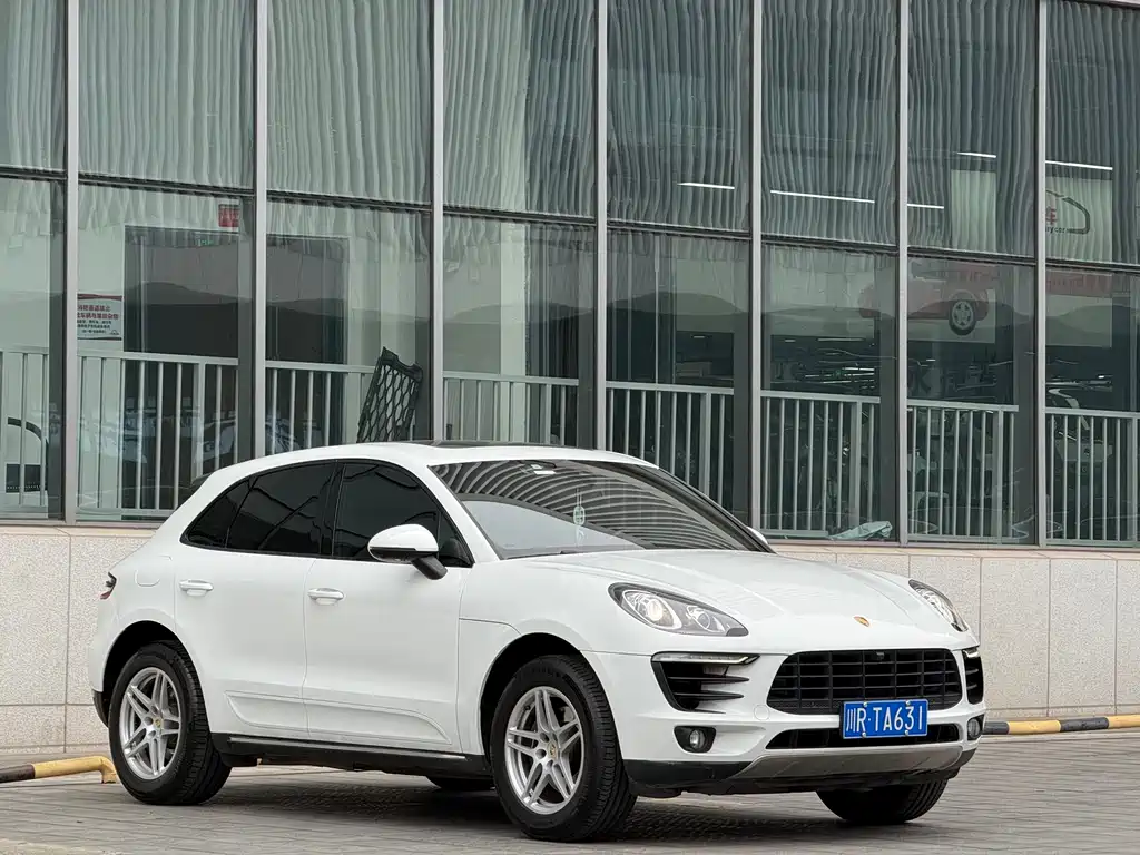 Porsche Macan 2016 — фото 7