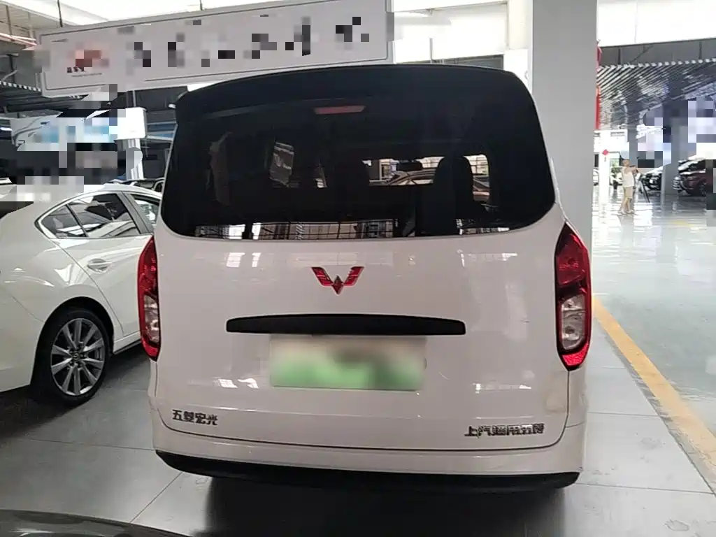 Wuling Hongguang New Energy 2024