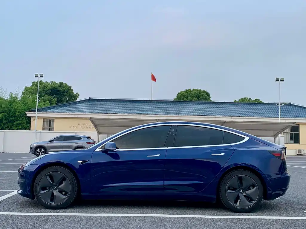 Tesla Model 3 2020 — фото 8
