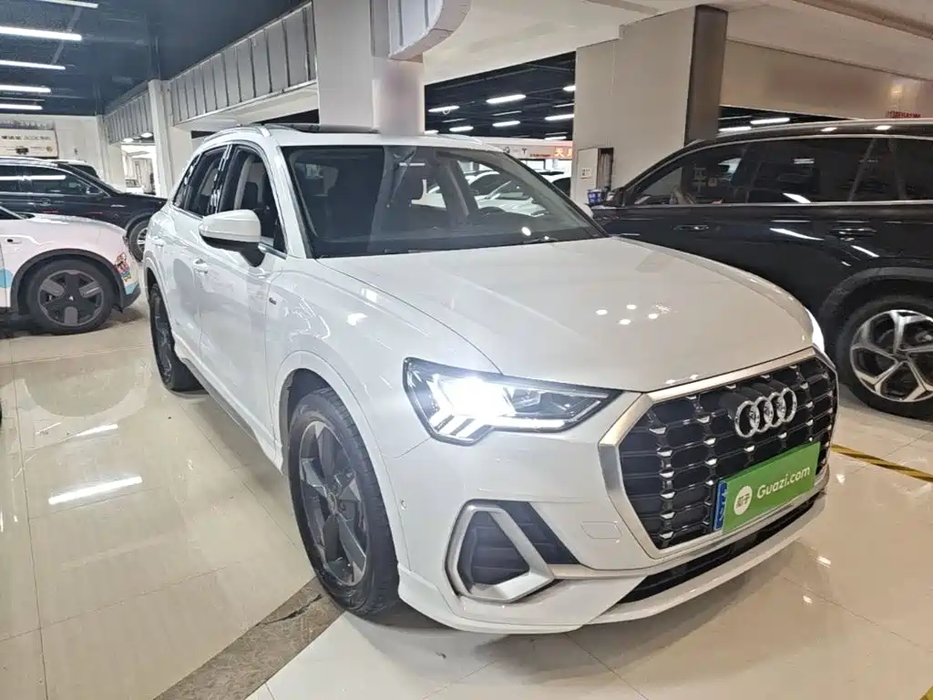 Audi Q3 2021