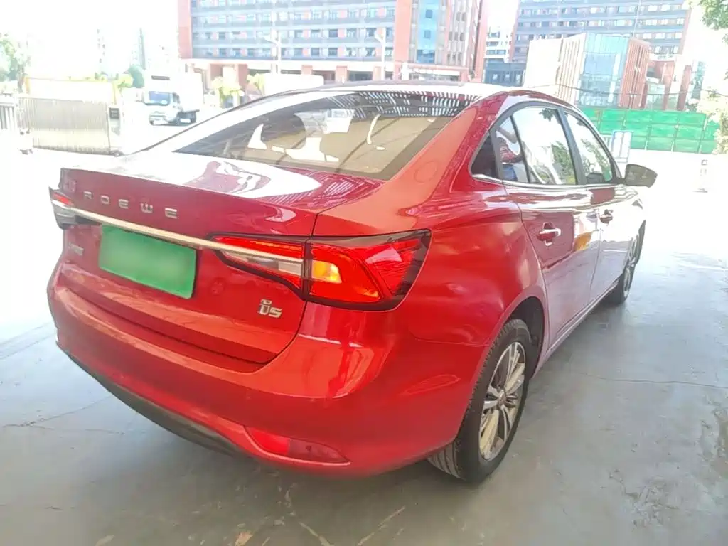 Roewe i5 2019