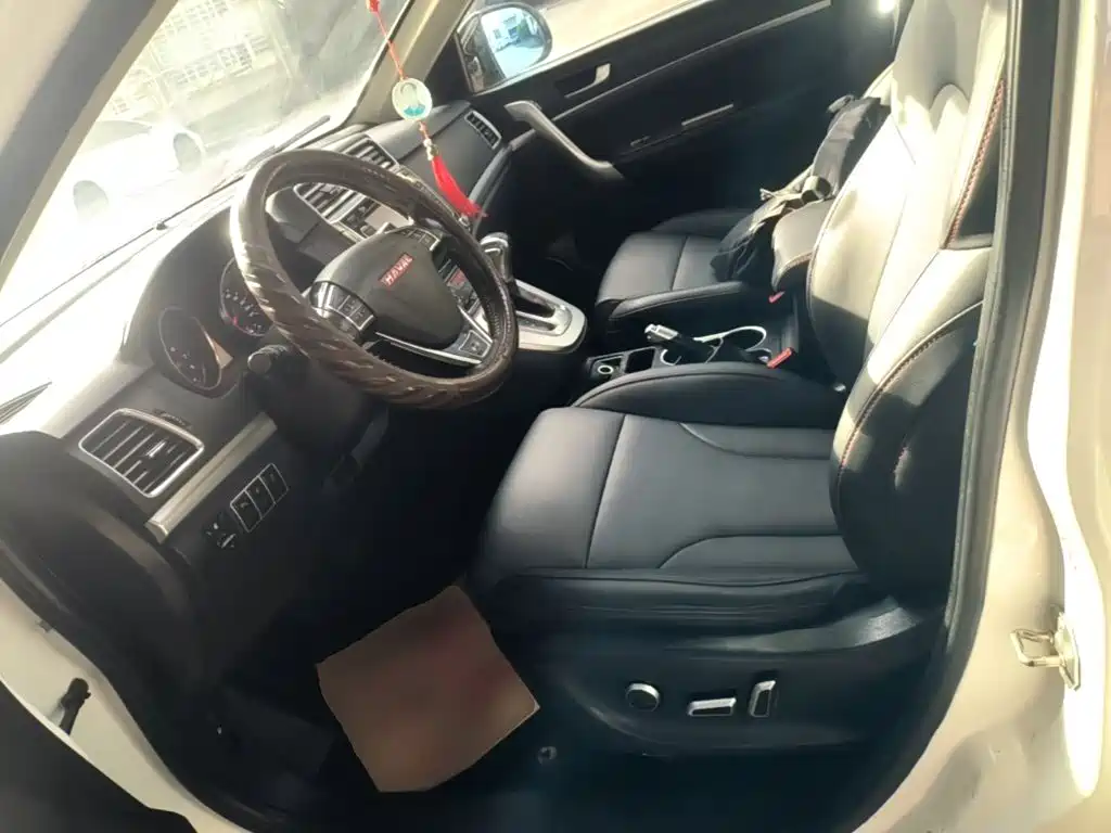 Haval H6 2015 — фото 15