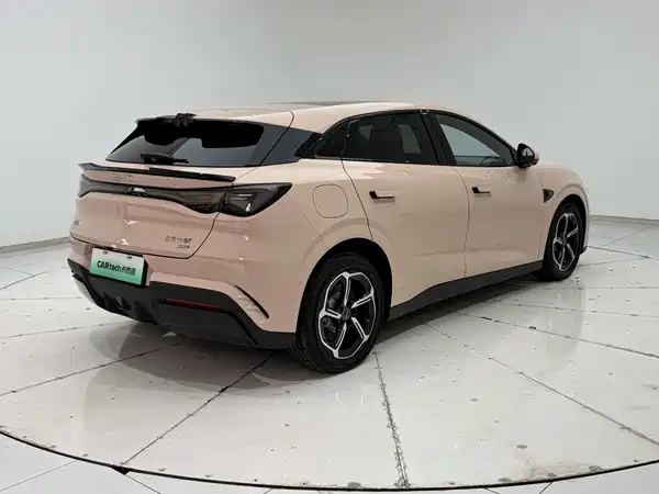 BYD Seal 06GT 2025