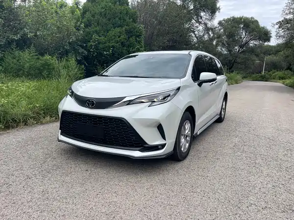 Toyota Granvia 2026