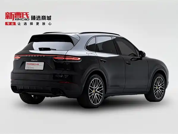 Porsche Cayenne 2022