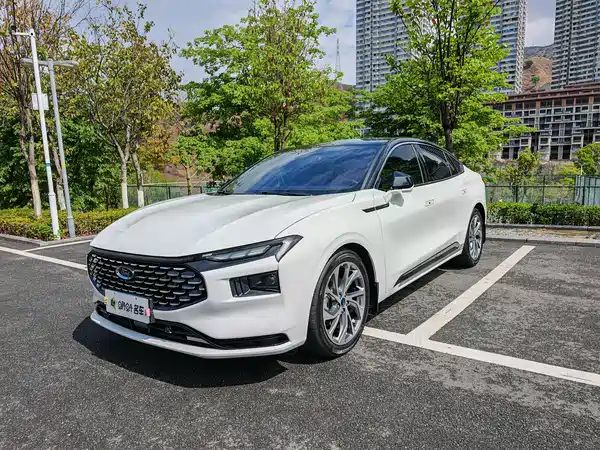 Ford Mondeo 2023