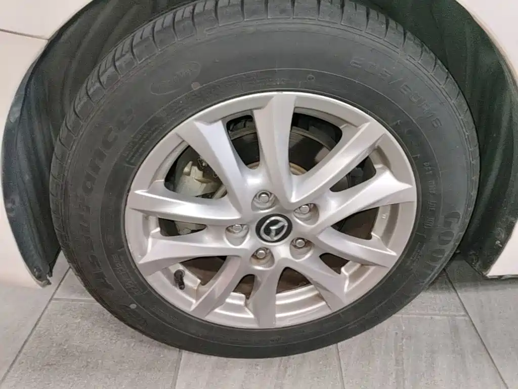 Mazda 3 Angkesela 2015 — фото 23