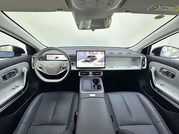 Leapmotor B01 2025