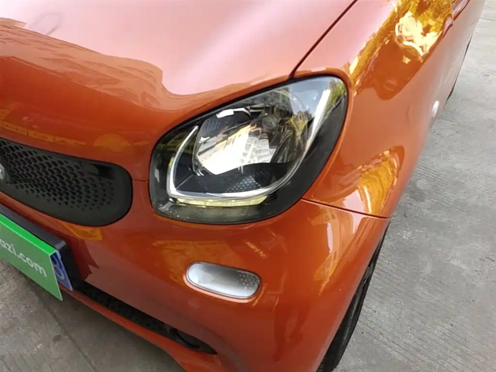 smart Fortwo 2016 — фото 24