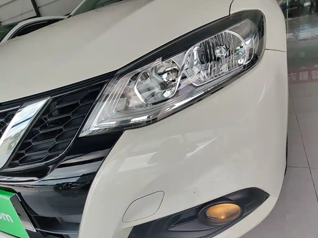 Nissan Tiida 2020 — фото 24