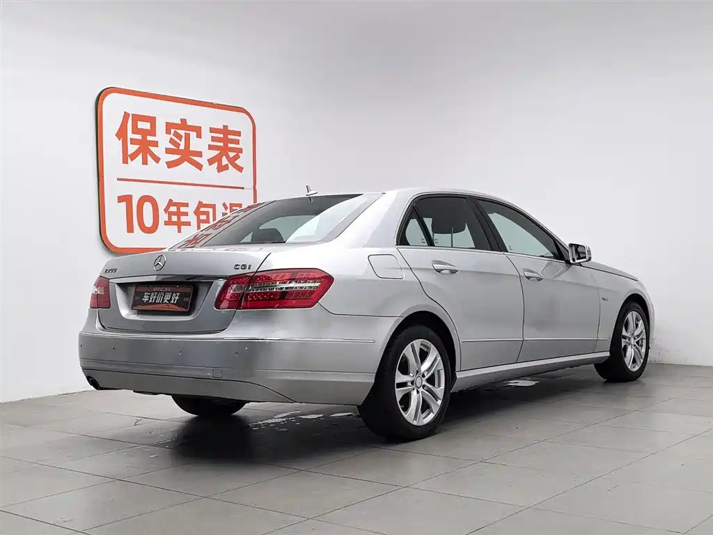 Mercedes-Benz E-Class 2010