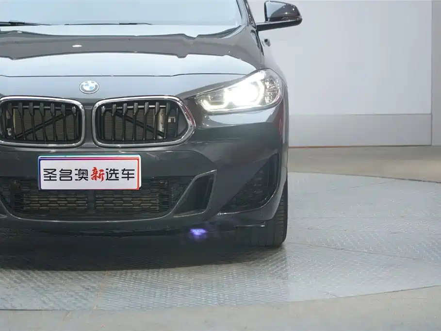 BMW X2 2022 — фото 3