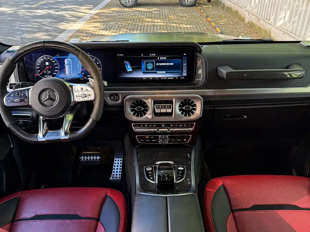 Mercedes-Benz G-Class AMG 2022 — фото 18