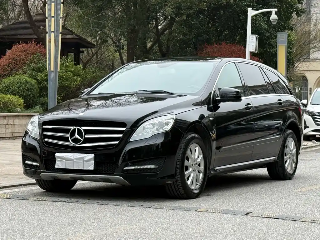 Mercedes-Benz R-Class 2017 — фото 3