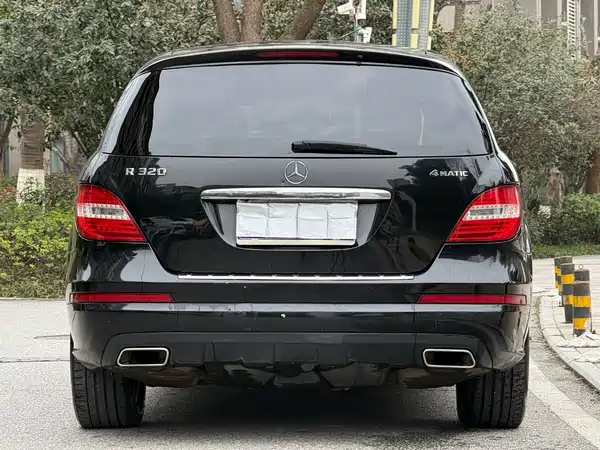 Mercedes-Benz R-Class 2017