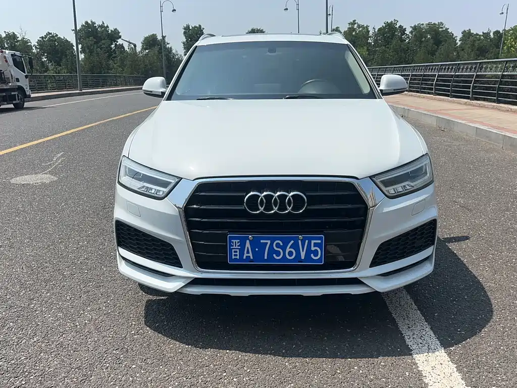 Audi Q3 2018 — фото 4