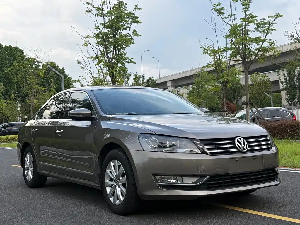 Volkswagen Passat 2014