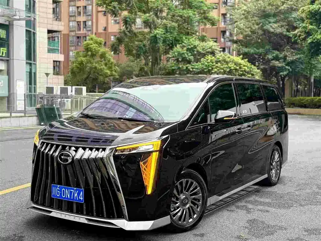 GAC Trumpchi M8 2022 — фото 1
