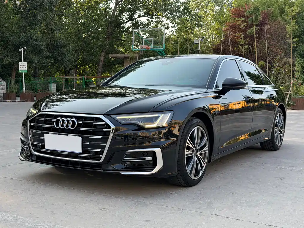 Audi A6L 2020 — фото 1