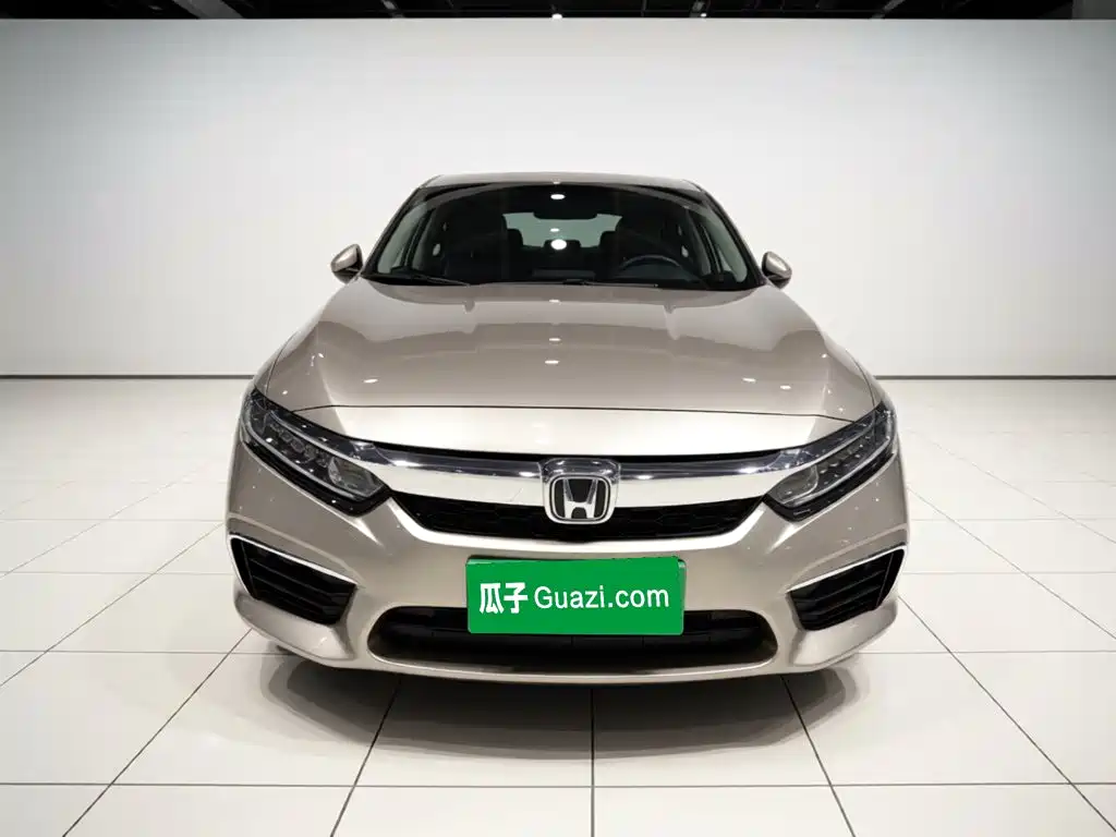 Honda Inspire 2020 — фото 24