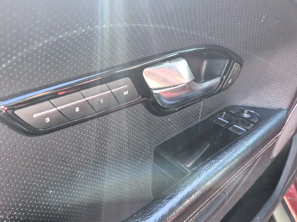 Land Rover Evoque 2012 — фото 12