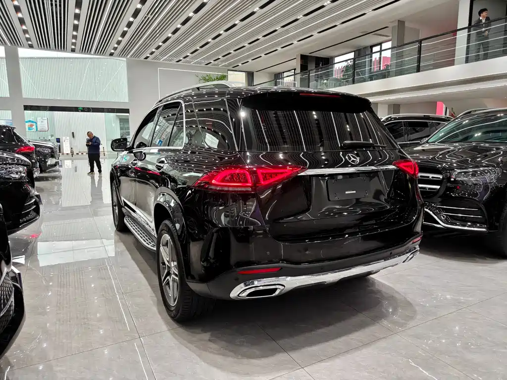 Mercedes-Benz GLE 2023 — фото 29