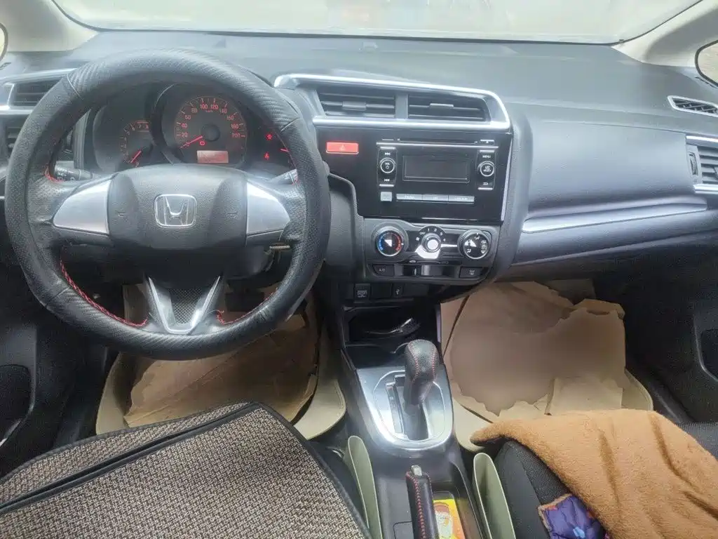 Honda Fit 2015 — фото 6