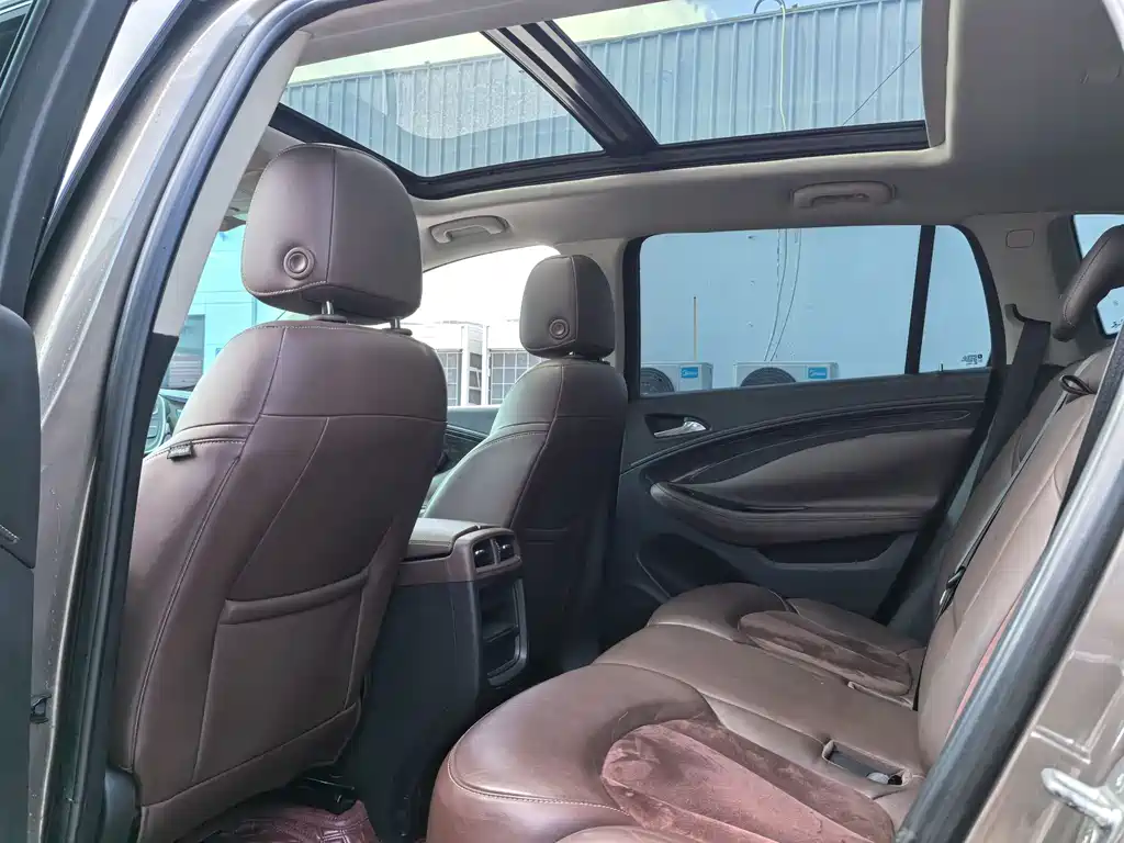 Buick Envision Plus 2016 — фото 10
