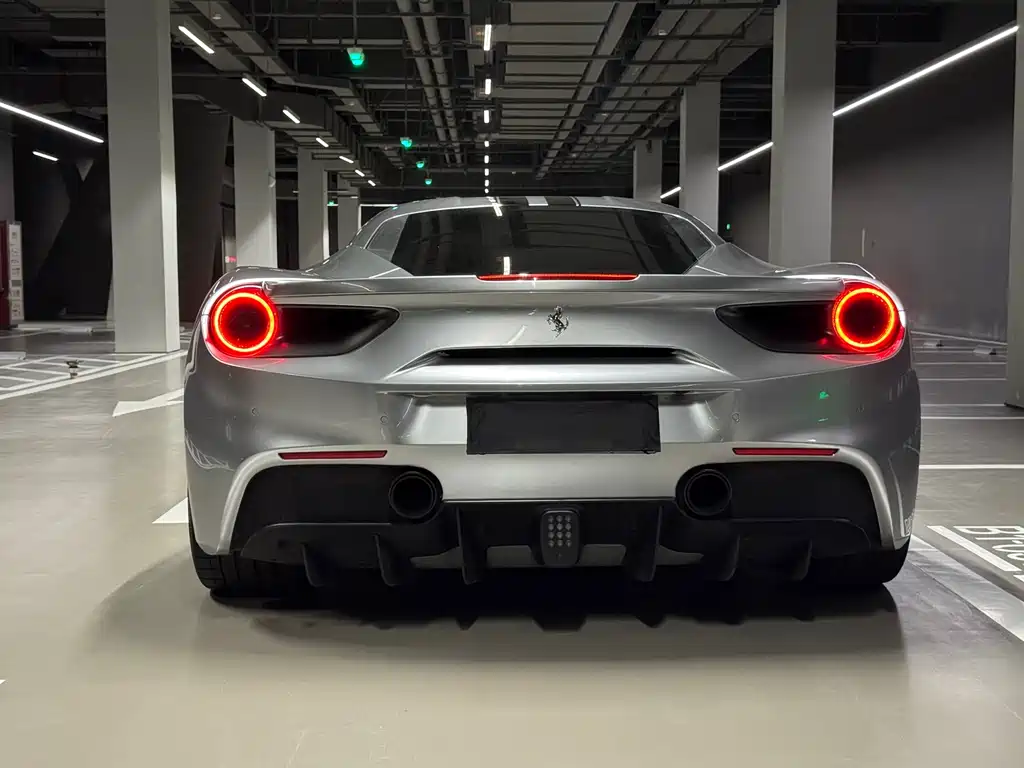 Ferrari 488 2019 — фото 9