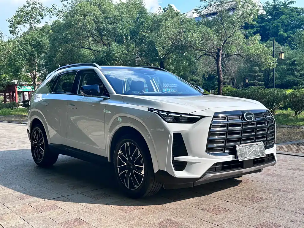 GAC Motor Trumpchi GS4 2024 — фото 3
