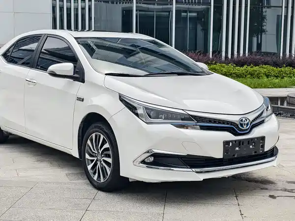 Toyota Corolla Dual Engine E+ 2020