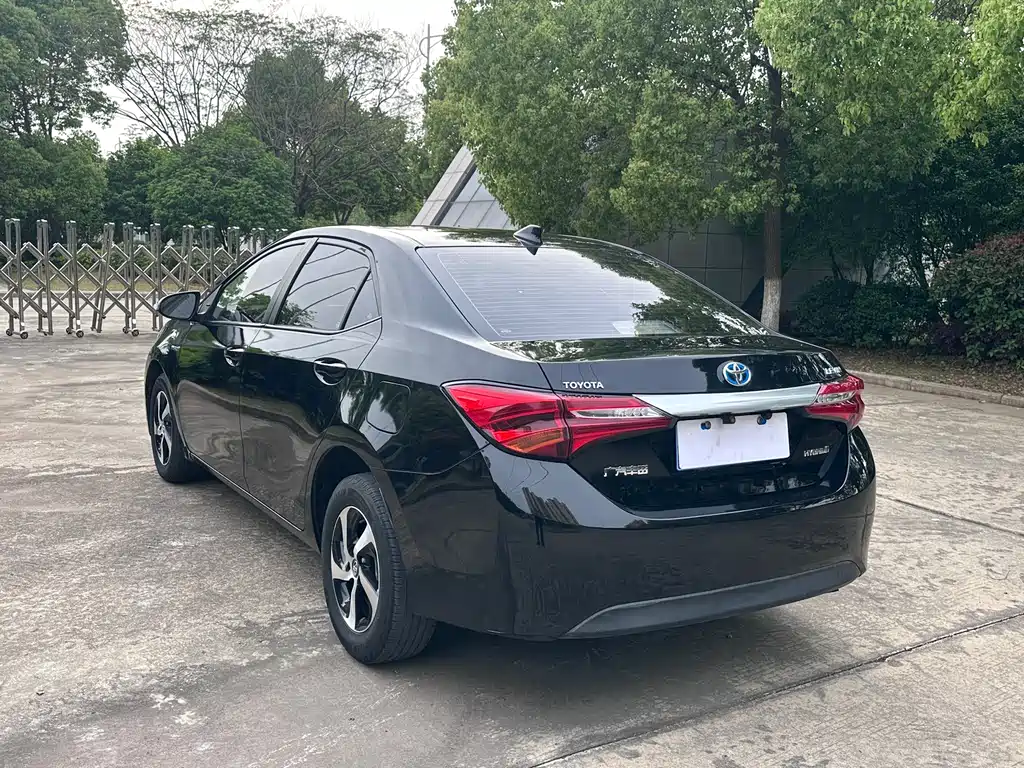 Toyota Levin 2019 — фото 17