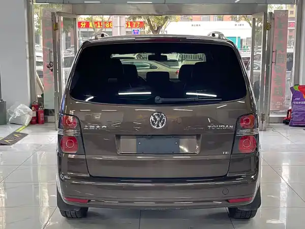 Volkswagen Touran 2013