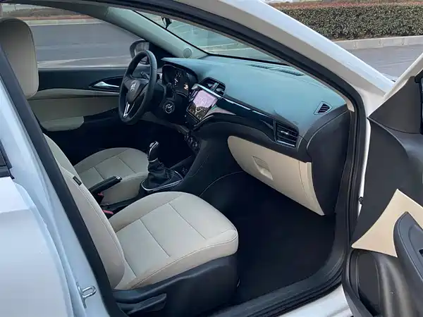 Buick Excelle 2019