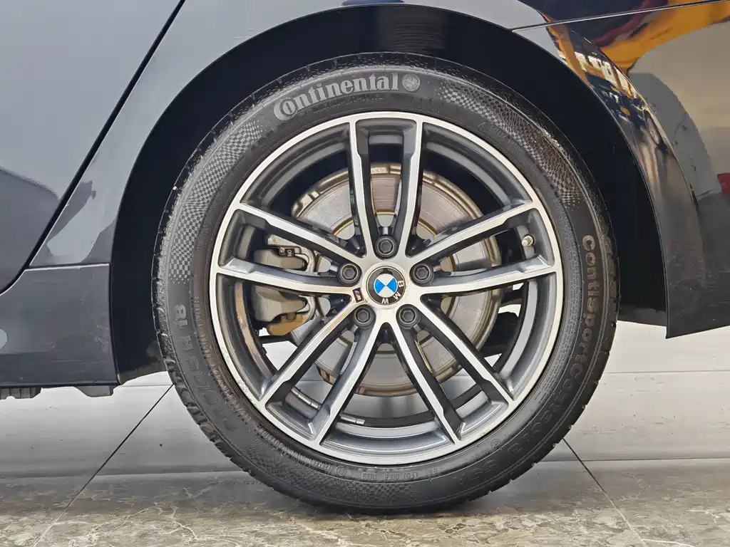 BMW 5 Series New Energy 2021 — фото 9