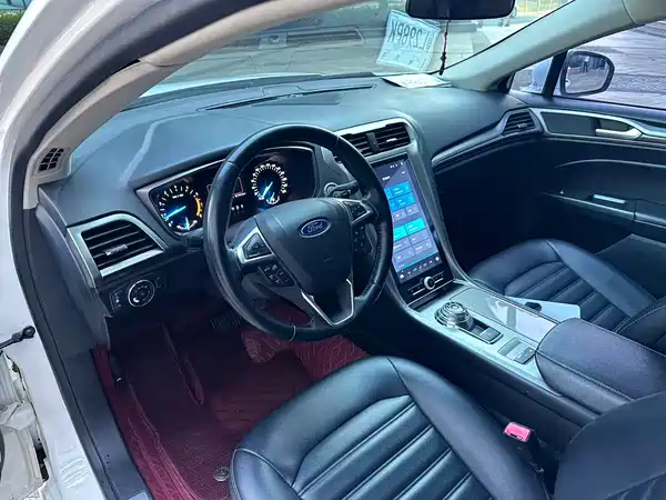 Ford Mondeo 2022